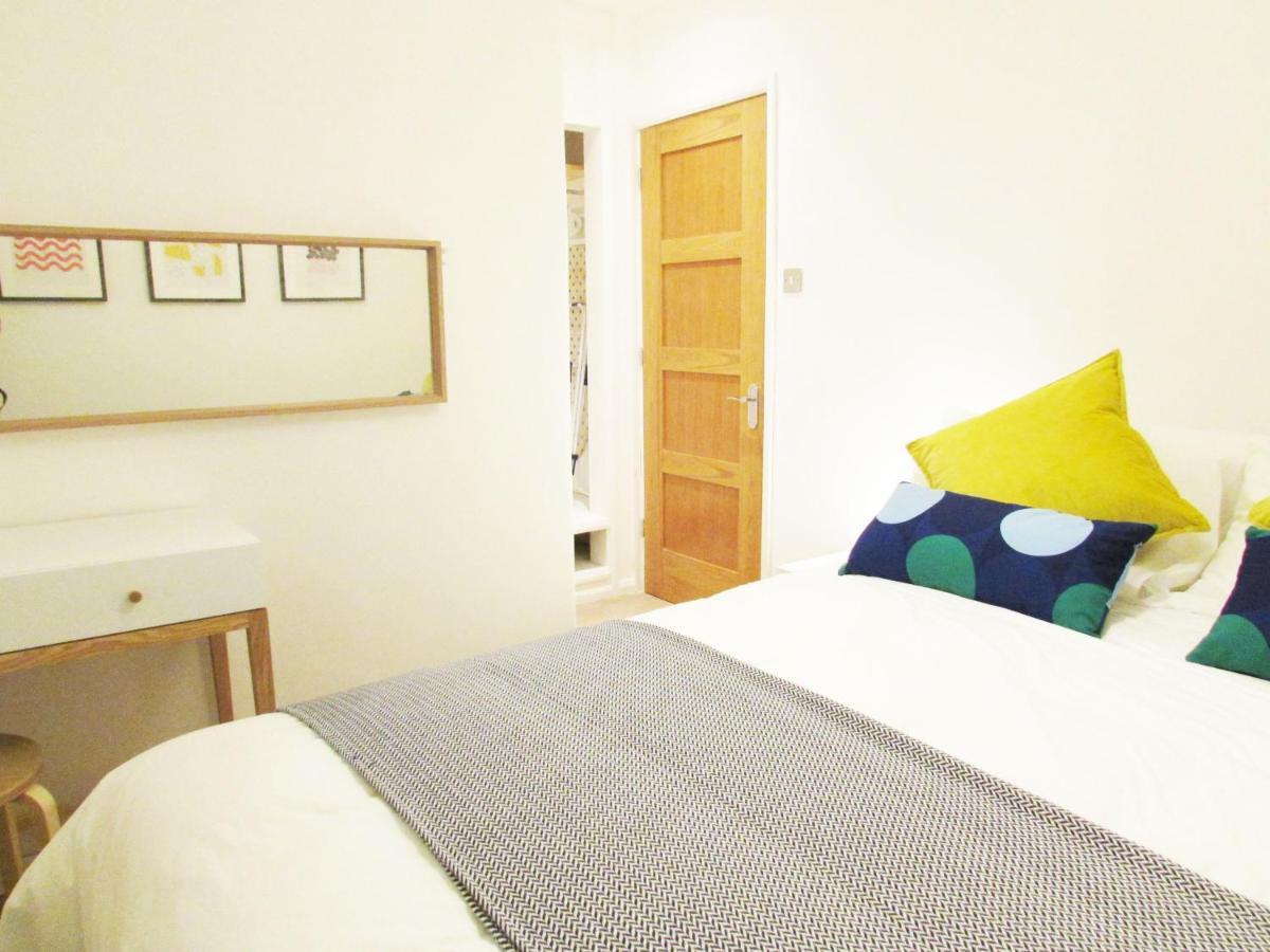 Rivergem - Riverside Coach House Winchester Dış mekan fotoğraf